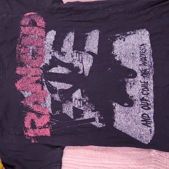 RANCID And Out Come the Wolves 1996 Vintage Tee - Picture 2 of 4